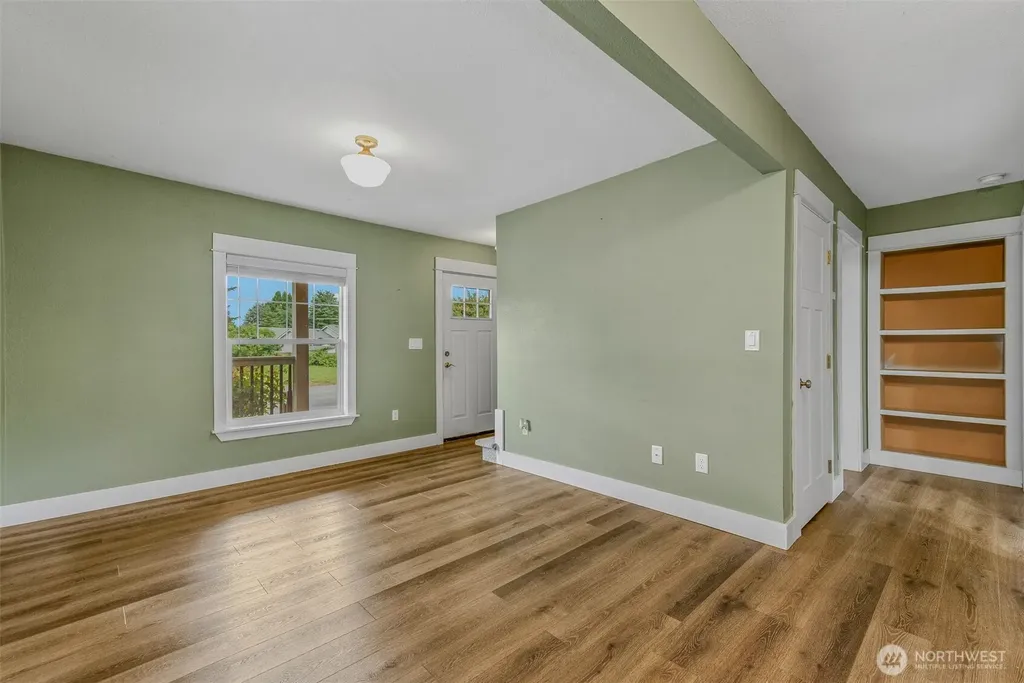 1044 Park Street Woodland WA 98674