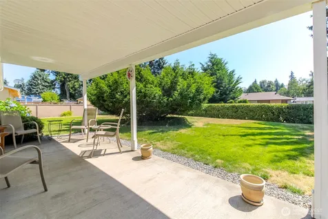31244 9th Avenue S Federal Way WA 98003