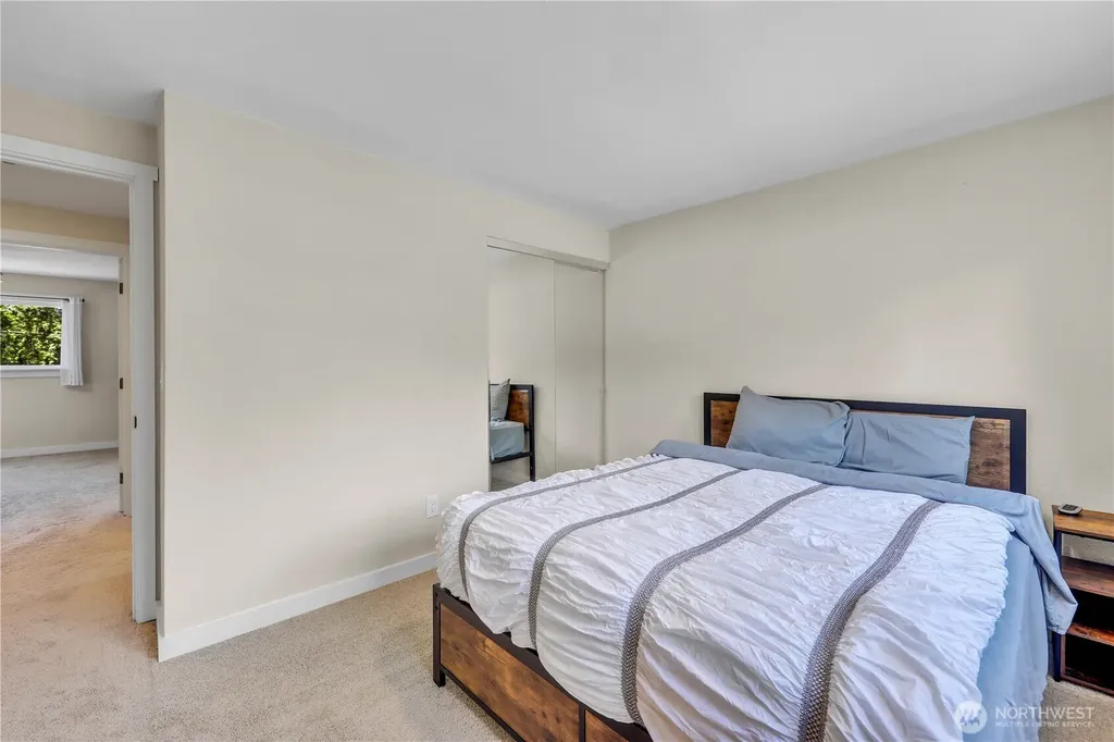 12721 NE 79th Court Kirkland WA 98034