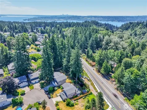 12721 NE 79th Court Kirkland WA 98034