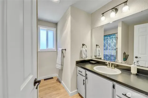 12721 NE 79th Court Kirkland WA 98034