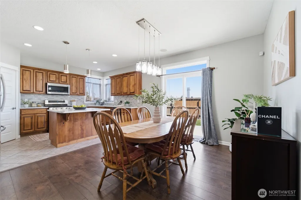 6313 Balmoral Court Pasco WA 99301