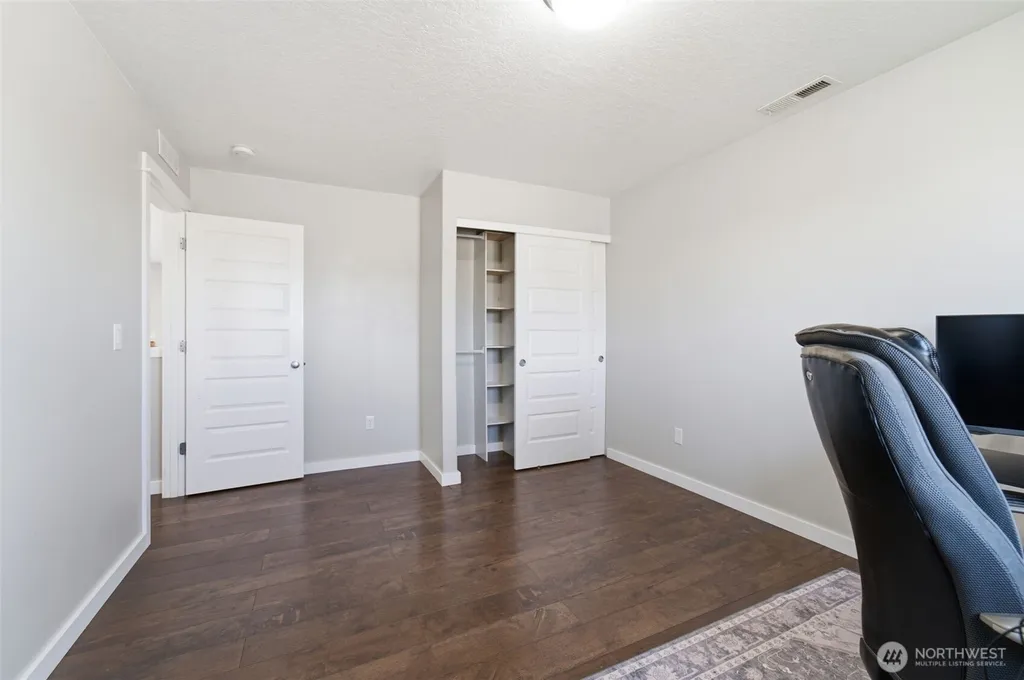 6313 Balmoral Court Pasco WA 99301