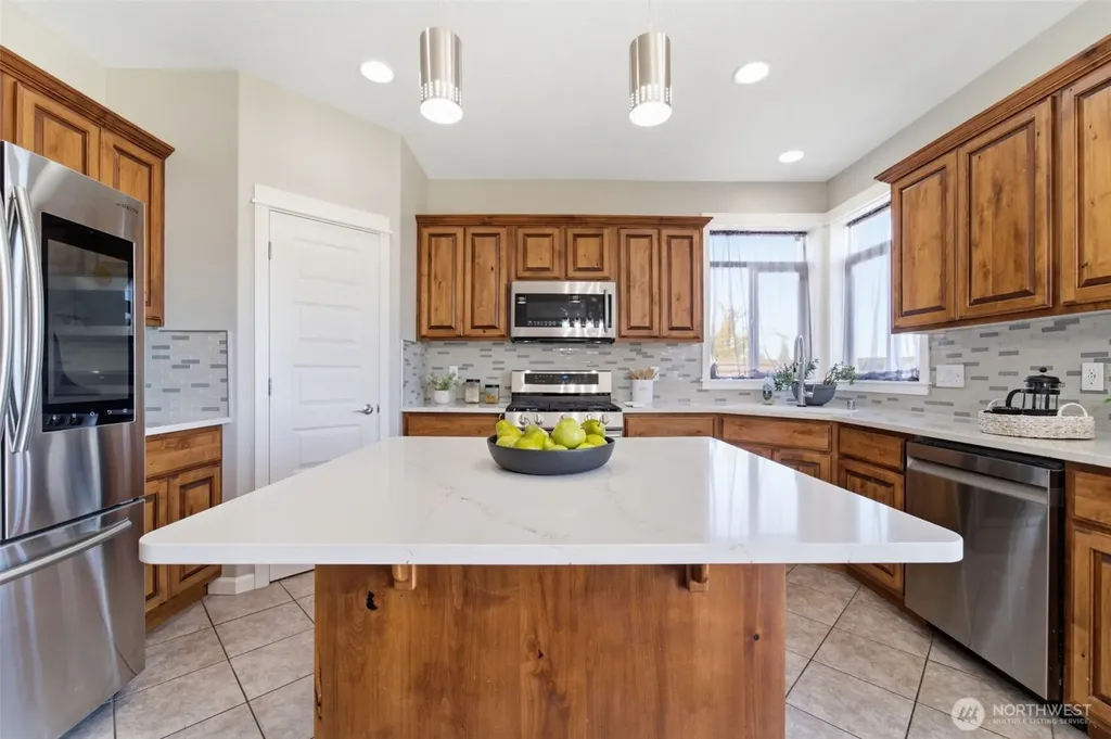 6313 Balmoral Court Pasco WA 99301