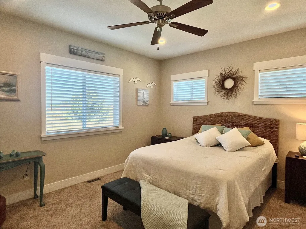 1439 Diamond Head Avenue SW Ocean Shores WA 98569
