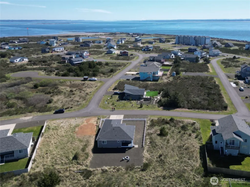 1439 Diamond Head Avenue SW Ocean Shores WA 98569