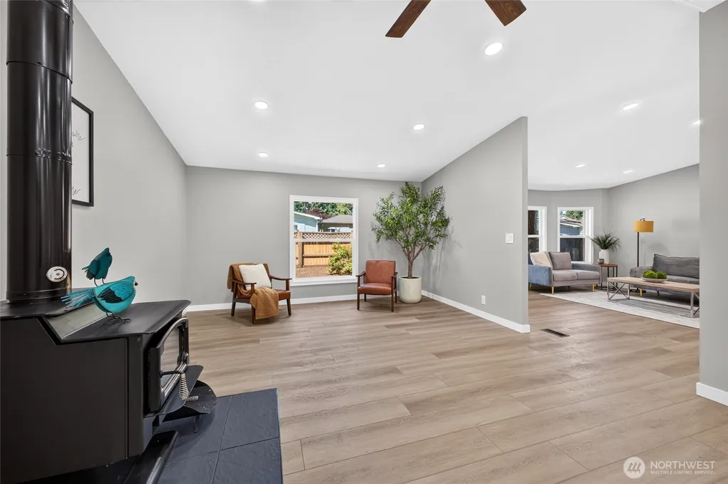 12417 207th Avenue E Bonney Lake WA 98391