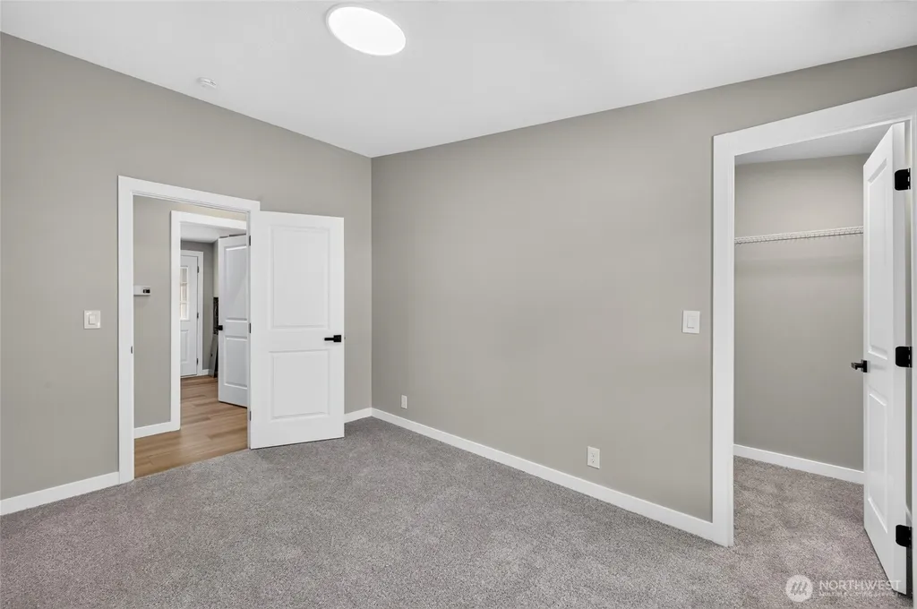 12417 207th Avenue E Bonney Lake WA 98391
