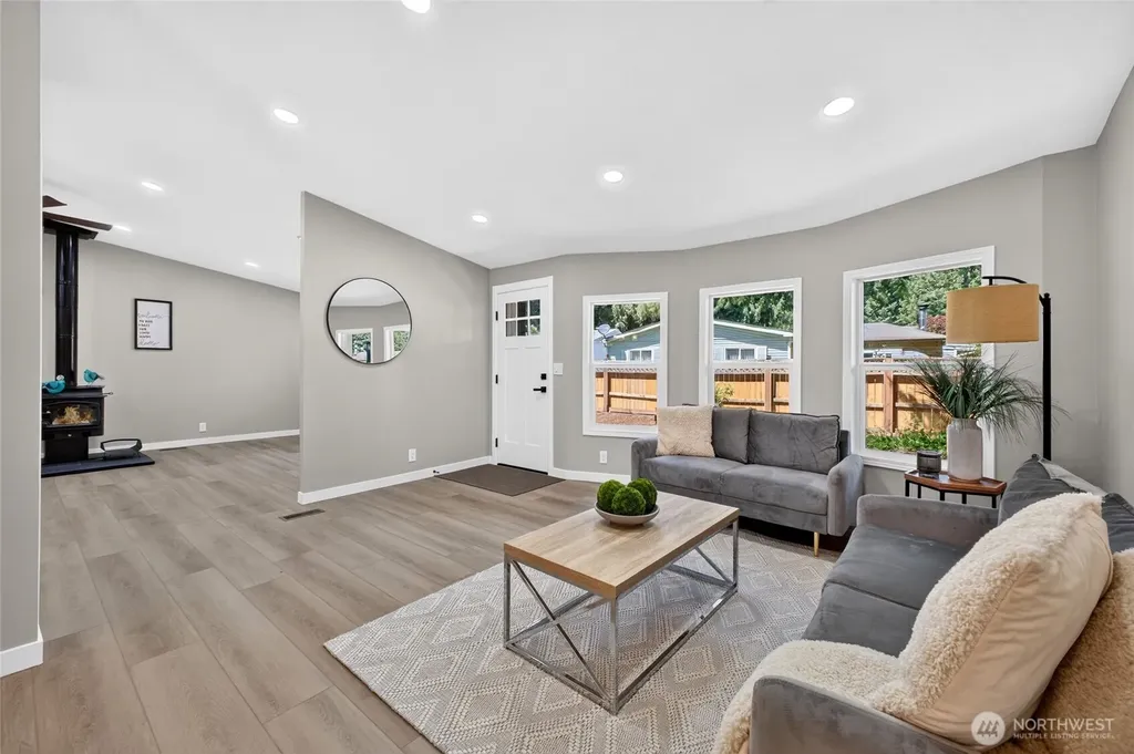 12417 207th Avenue E Bonney Lake WA 98391