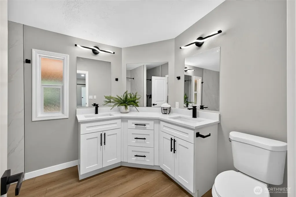 12417 207th Avenue E Bonney Lake WA 98391