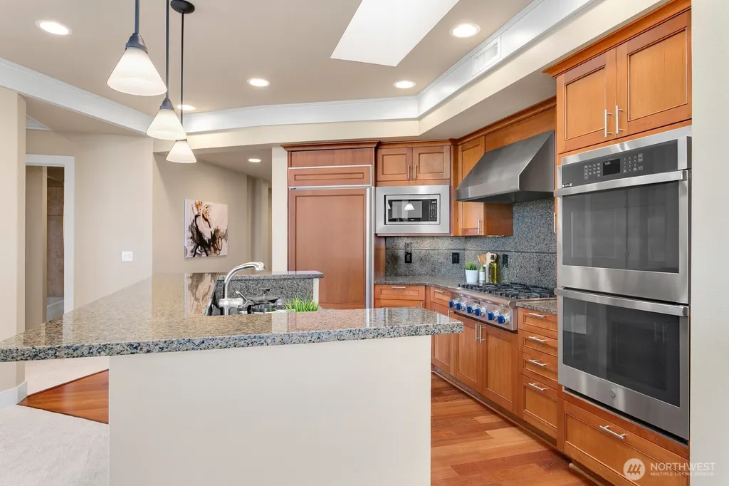 55 Pine Street Edmonds WA 98020