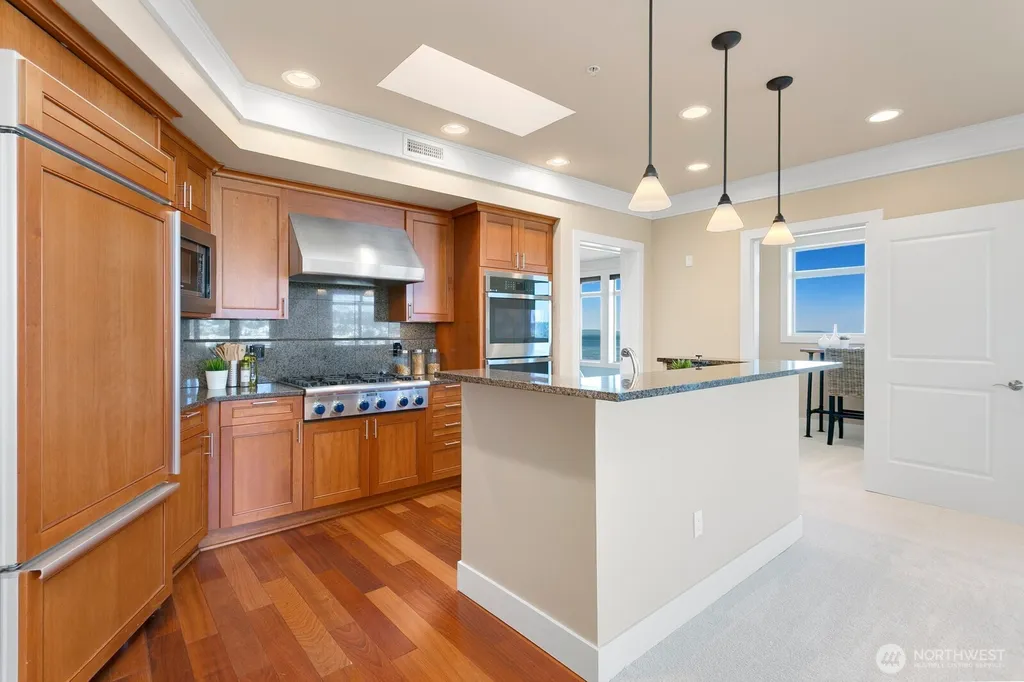 55 Pine Street Edmonds WA 98020
