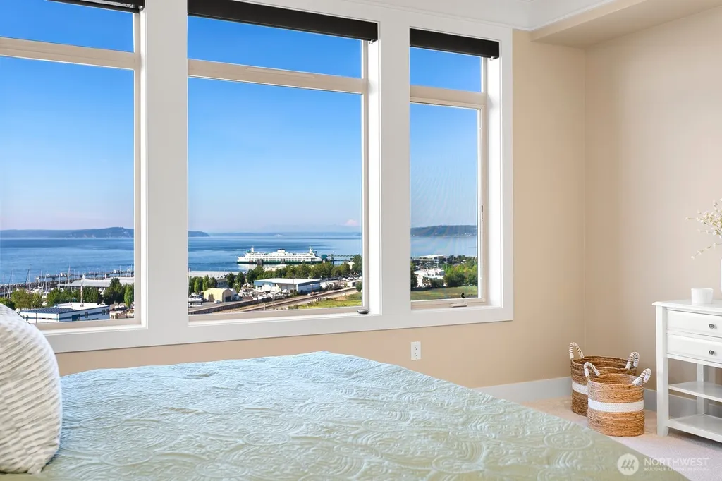 55 Pine Street Edmonds WA 98020