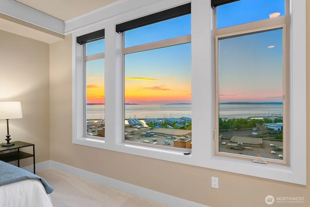 55 Pine Street Edmonds WA 98020