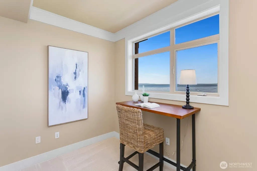 55 Pine Street Edmonds WA 98020