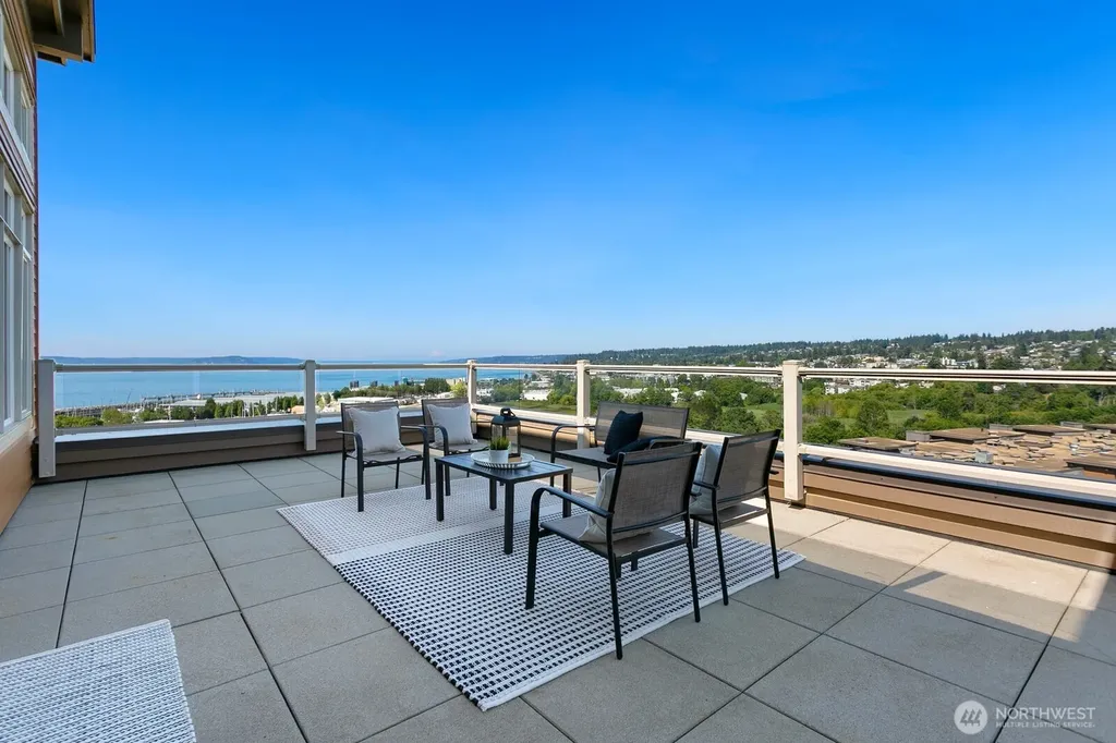55 Pine Street Edmonds WA 98020