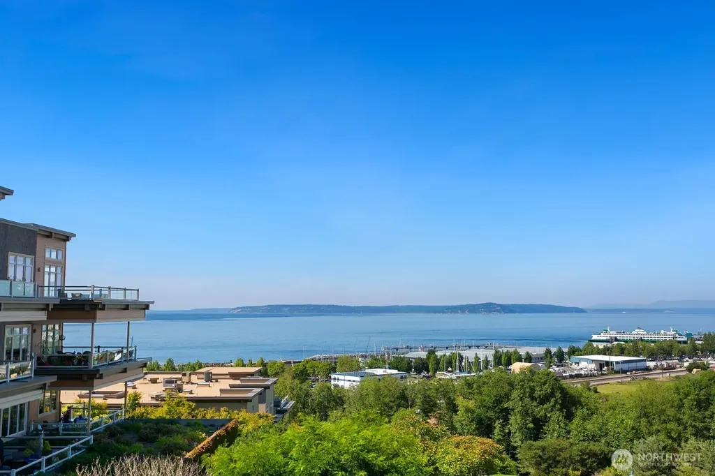 55 Pine Street Edmonds WA 98020