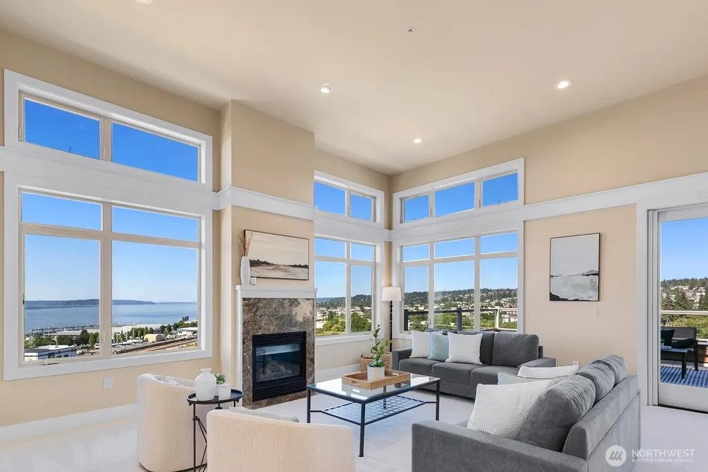 55 Pine Street Edmonds WA 98020