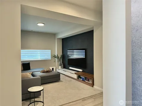 2126 100th Dr SE Lake Stevens WA 98258