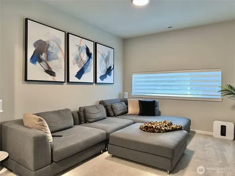 2126 100th Dr SE Lake Stevens WA 98258