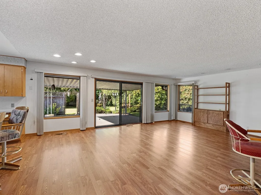 4900 98th Place NE Marysville WA 98270