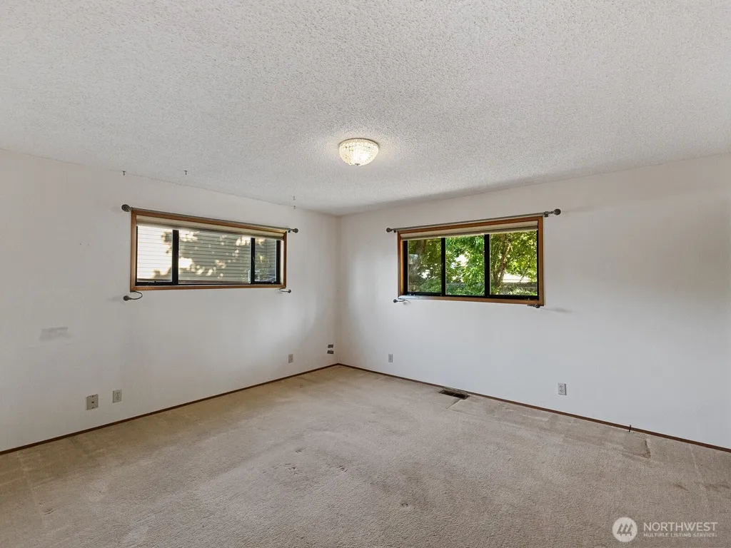 4900 98th Place NE Marysville WA 98270