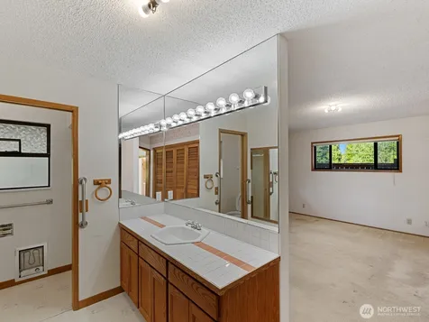 4900 98th Place NE Marysville WA 98270