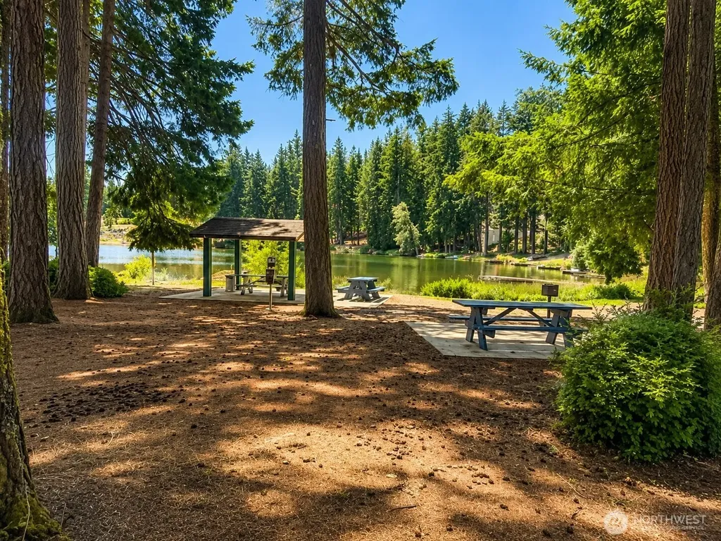 19112 SW 19th Street Lakebay WA 98349