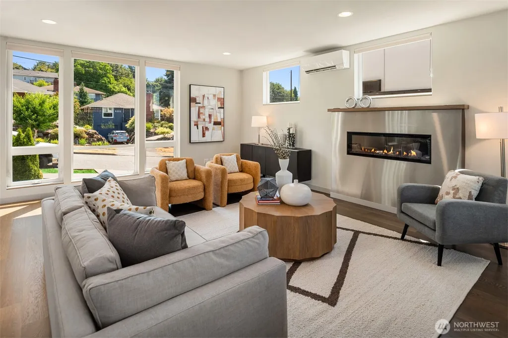 8509 Burke Avenue N Seattle WA 98103