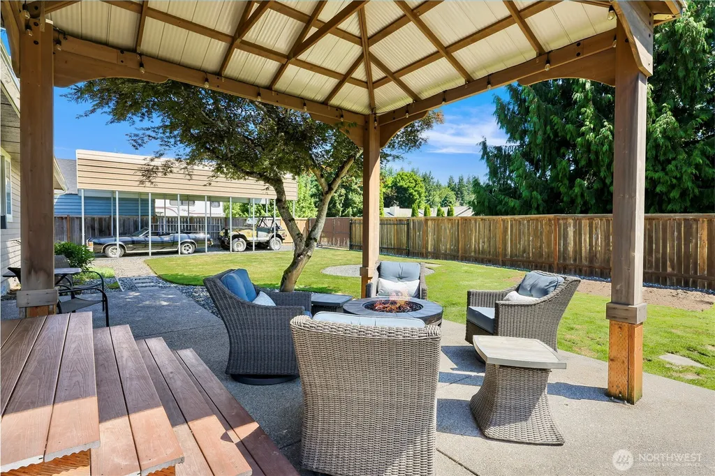 621 Cedar Tree Drive Sedro Woolley WA 98284