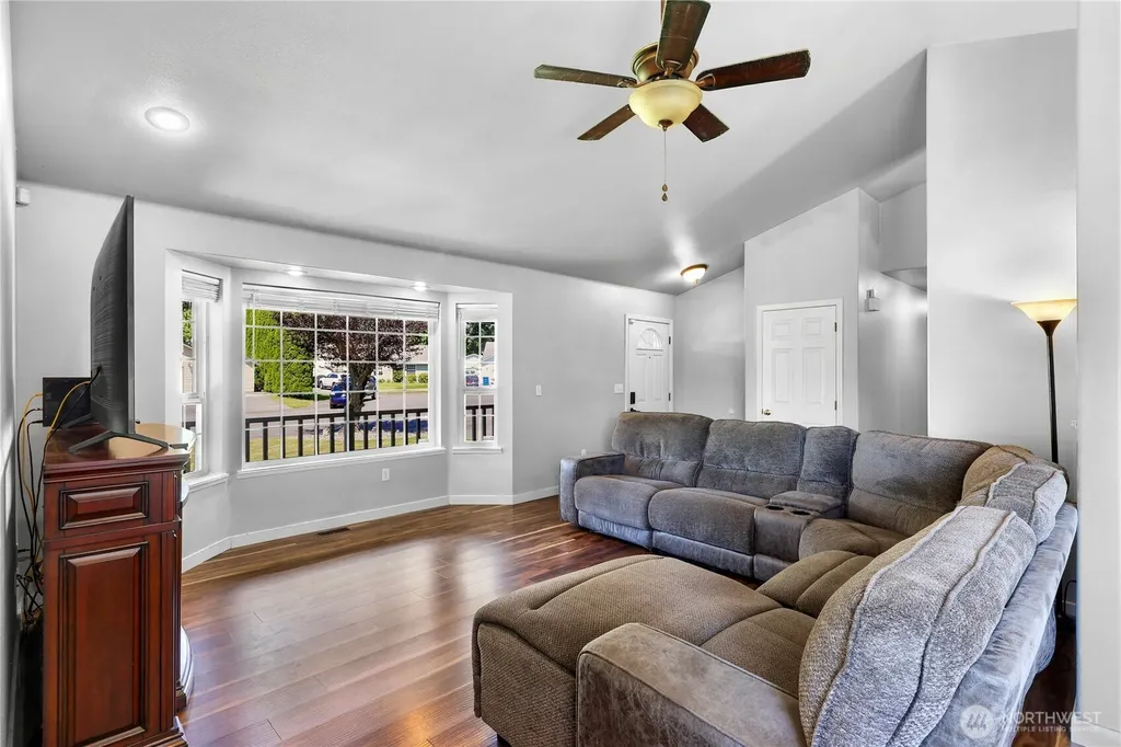 621 Cedar Tree Drive Sedro Woolley WA 98284