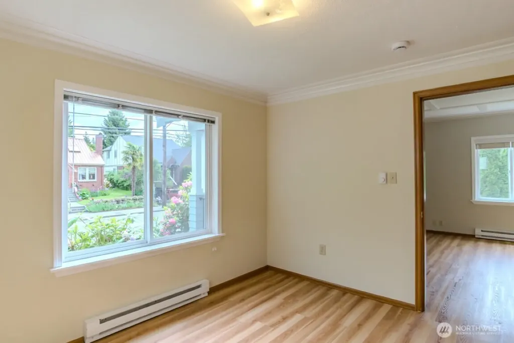 9017 5th Avenue NE Seattle WA 98115