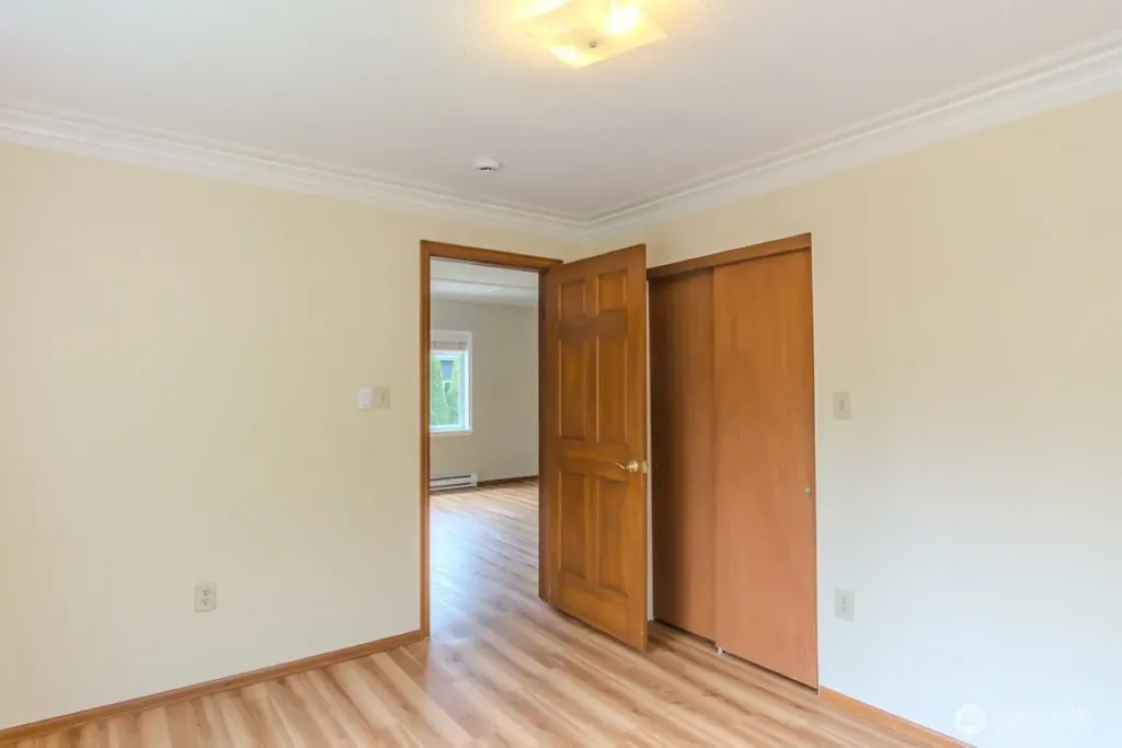 9017 5th Avenue NE Seattle WA 98115