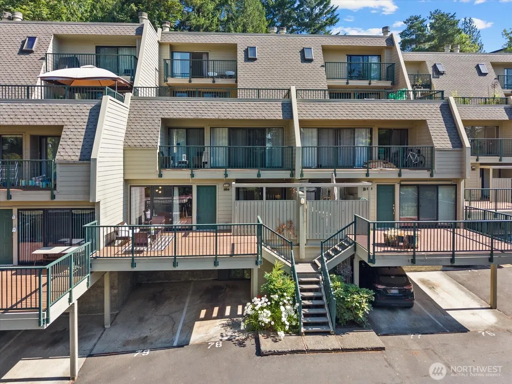 8845 166th Avenue NE Redmond WA 98052