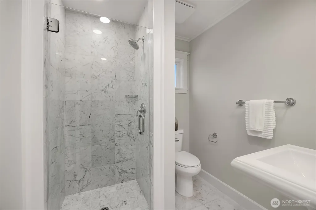 525 Prospect Street Seattle WA 98119