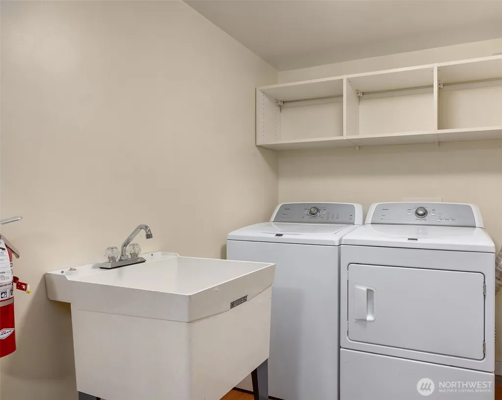 525 Prospect Street Seattle WA 98119
