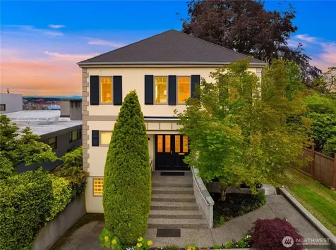 525 Prospect Street Seattle WA 98119
