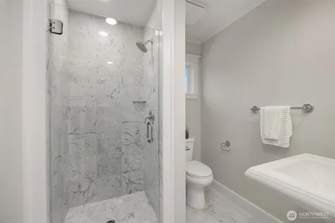 525 Prospect Street Seattle WA 98119