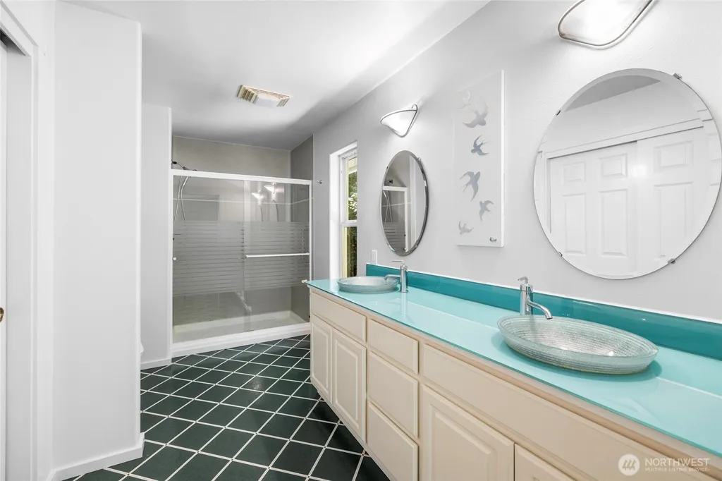 18915 Cascade Ridge Court Mount Vernon WA 98274
