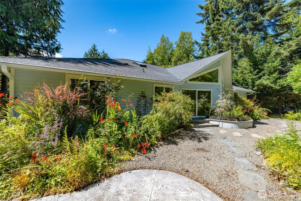 18915 Cascade Ridge Court Mount Vernon WA 98274