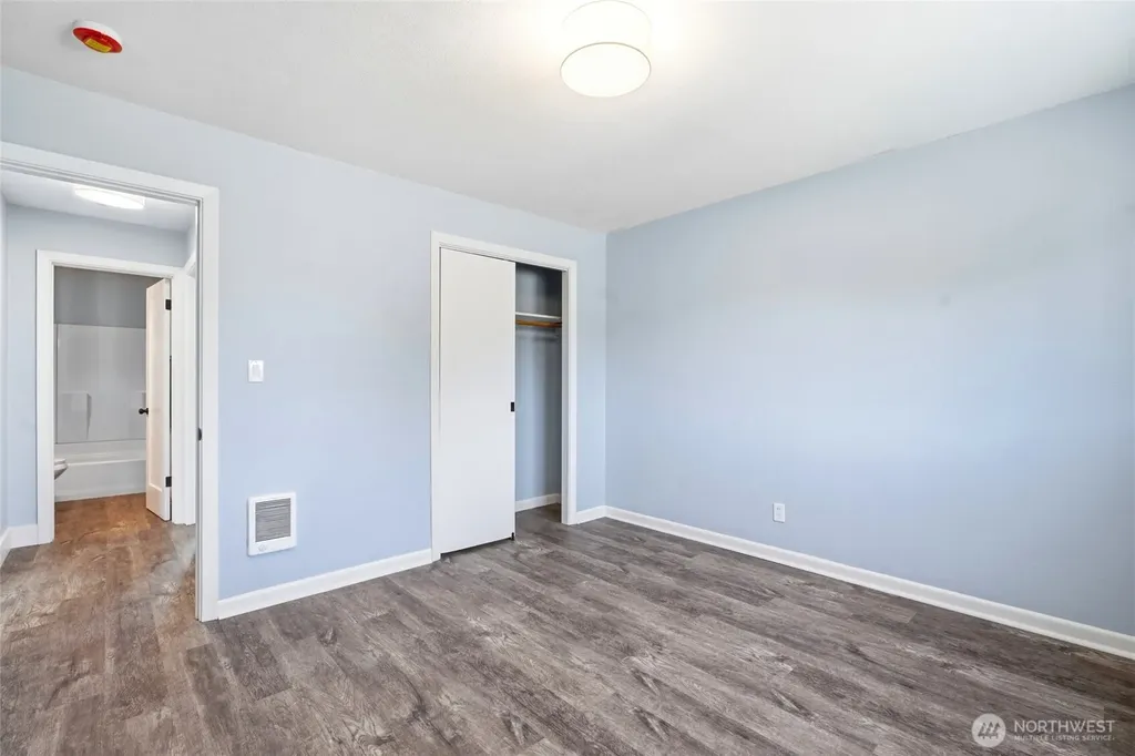 229 19th Avenue Longview WA 98632