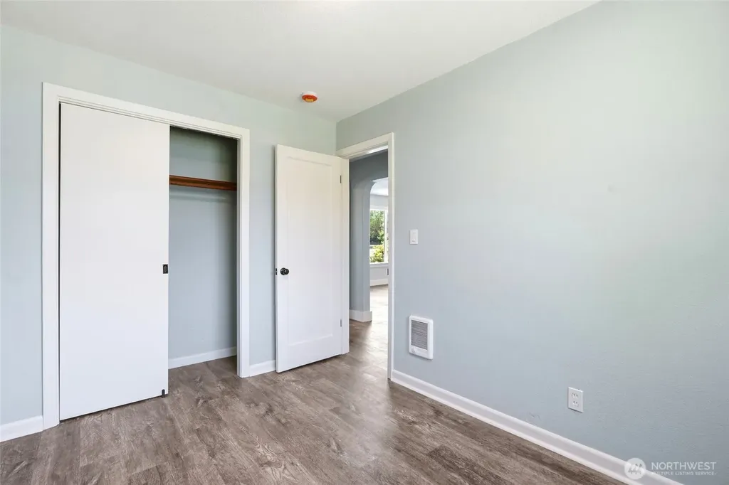 229 19th Avenue Longview WA 98632