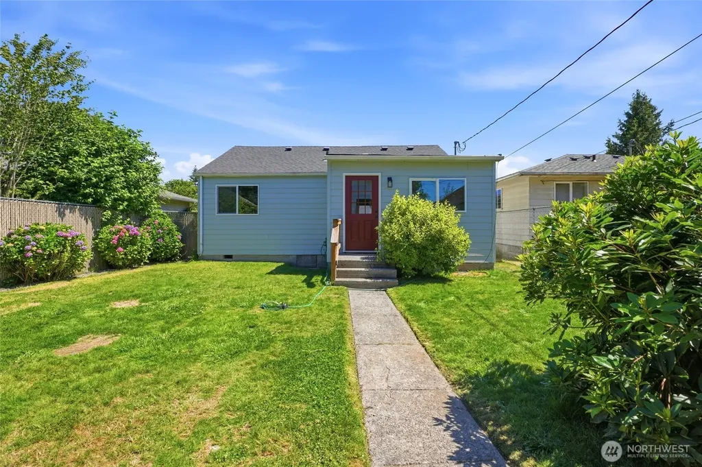 229 19th Avenue Longview WA 98632