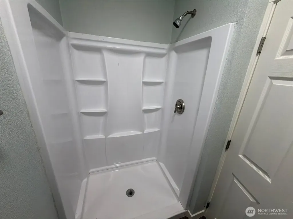 229 19th Avenue Longview WA 98632