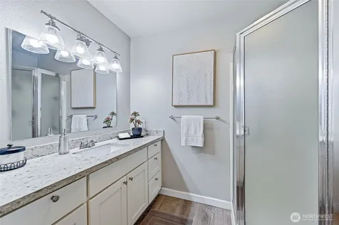 12543 NE 23rd Place Bellevue WA 98005