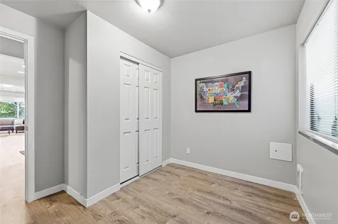 12543 NE 23rd Place Bellevue WA 98005