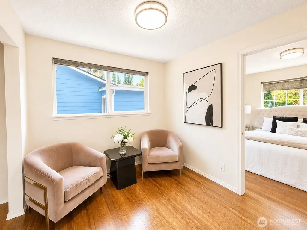6950 24th Avenue SW Seattle WA 98106