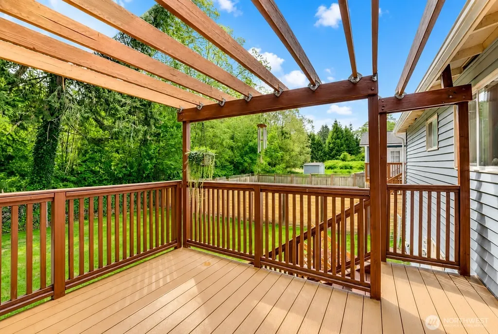 6950 24th Avenue SW Seattle WA 98106