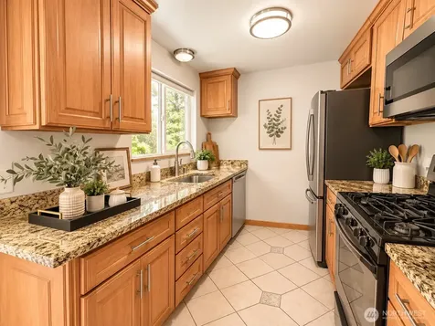 6950 24th Avenue SW Seattle WA 98106