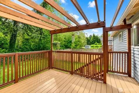 6950 24th Avenue SW Seattle WA 98106